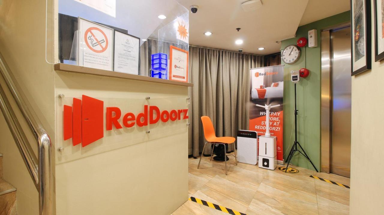 Reddoorz At Hotel Rosemarie Pasay Exterior photo