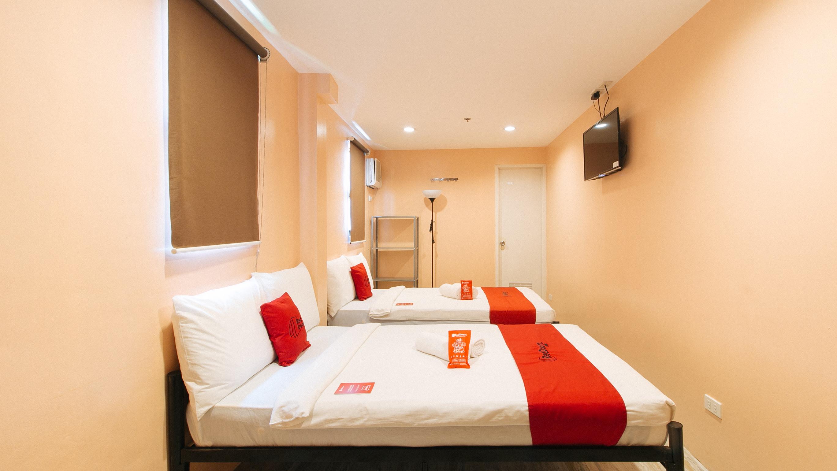 Reddoorz At Hotel Rosemarie Pasay Exterior photo